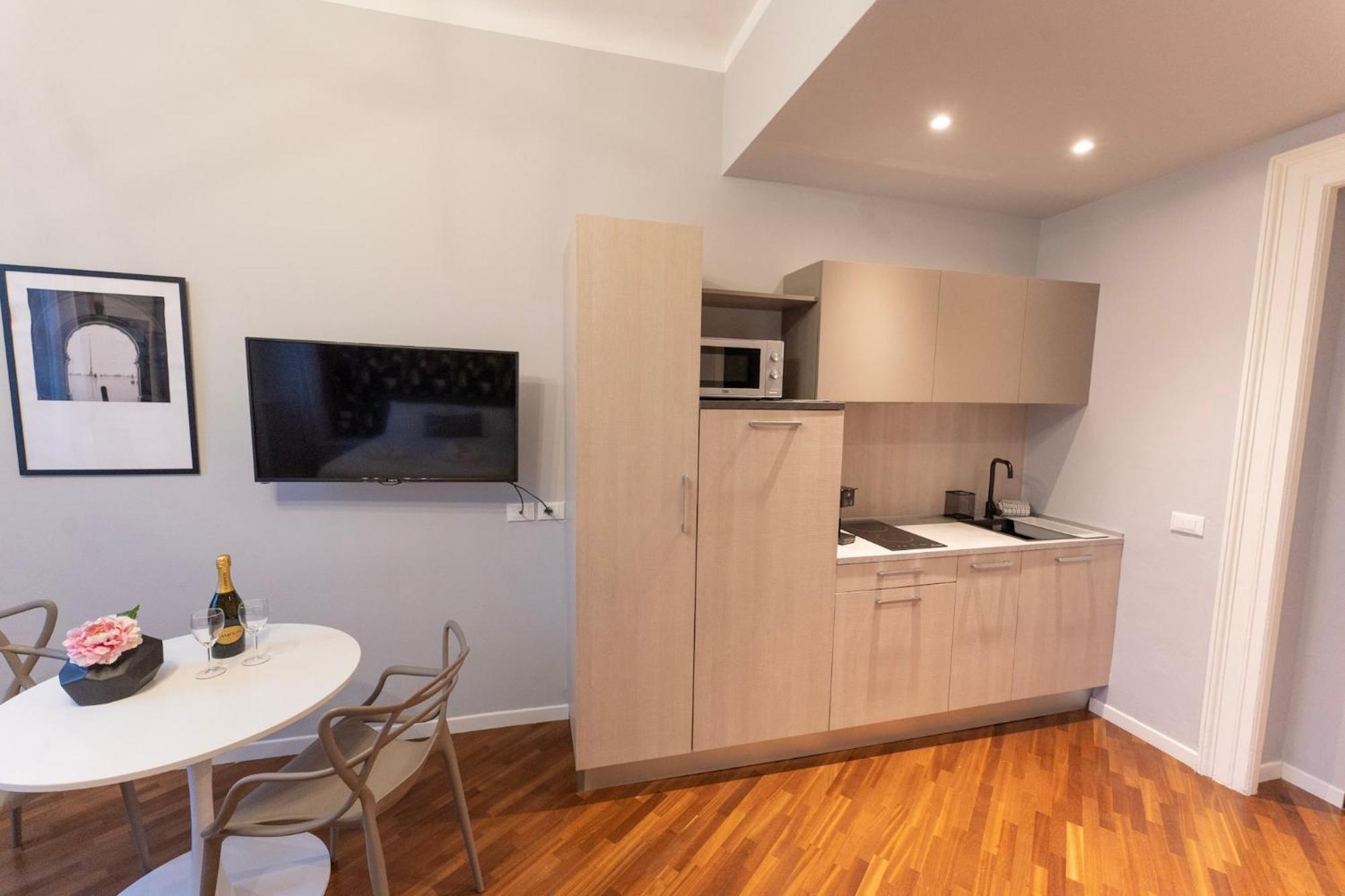 Sofia Residence Stazione Trieste Ngoại thất bức ảnh